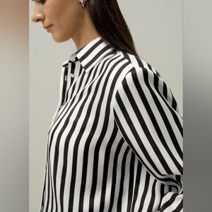 Oversize Black and Whitr Striped Women's Top